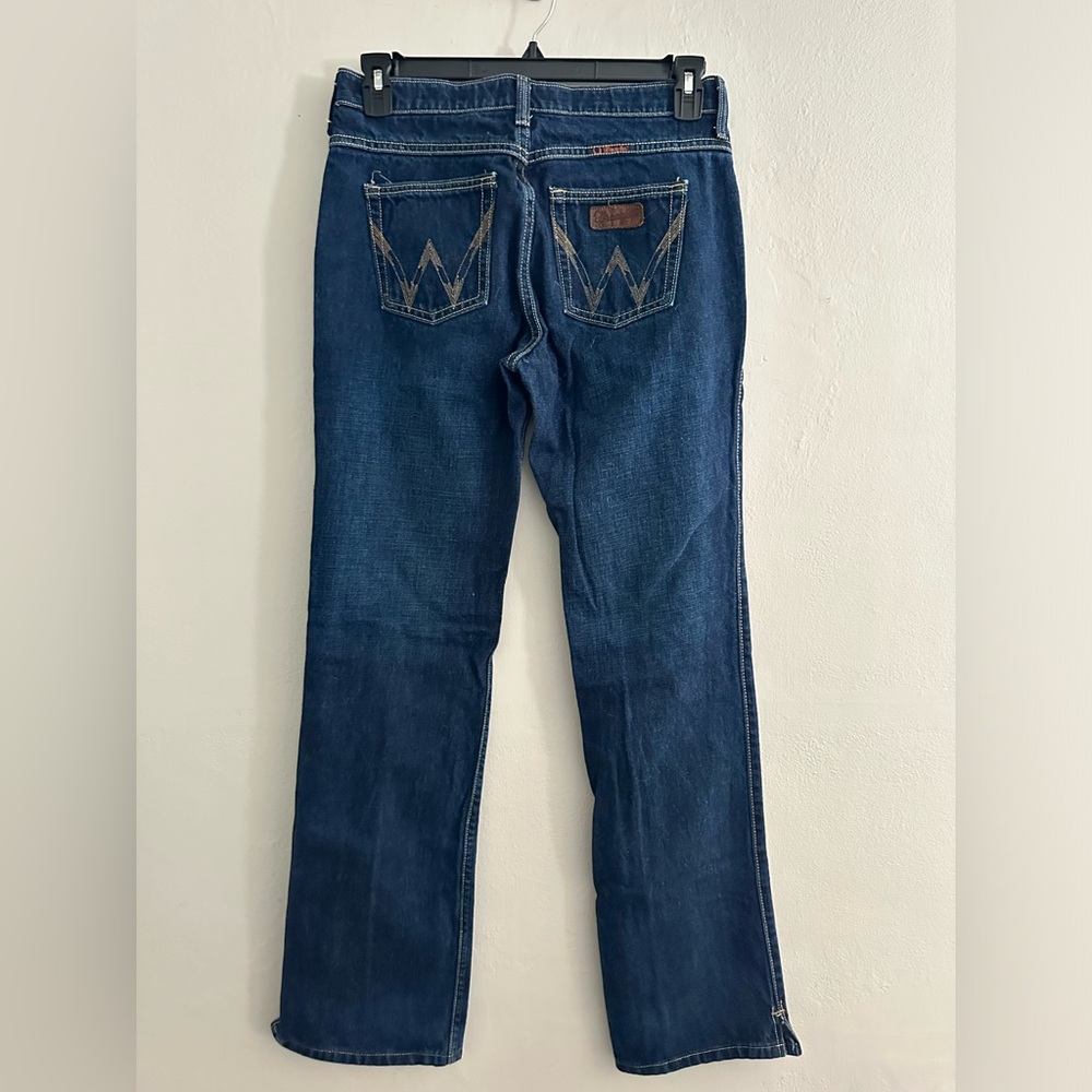 7/8 x 34 length WRANGLER mid rise jeans